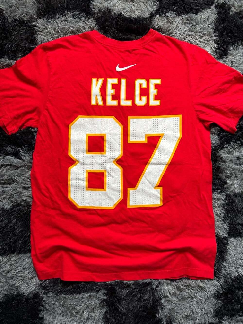 Nike Travis Kelce Kansas City Chiefs Red #87 NFL Football T-shirt Size M